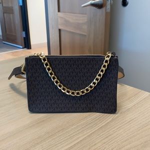 Michael Kors ❤️ Belt Bag with Pull Chain
